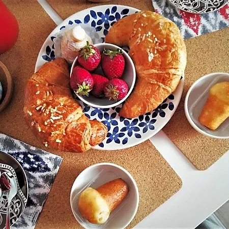 Bed & Breakfast Binario39 3*